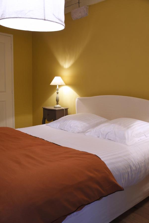 Bed and Breakfast Domaine De L'Ermitage Berry-Bouy Exterior foto